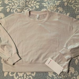 lululemon Perfectly Oversized Cropped Crew size 8 color: white opal